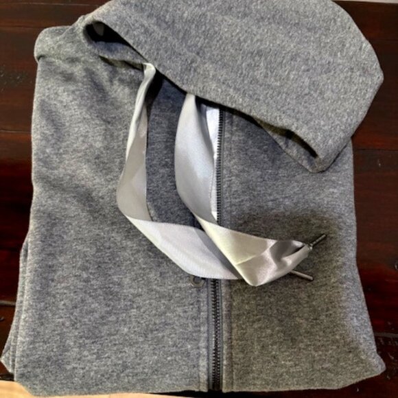 Evy’s Tree Charcoal The Brianna Hoodie - Picture 2 of 7